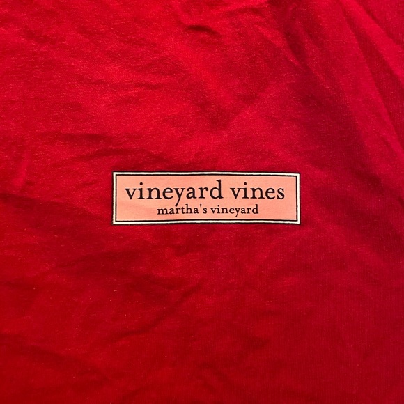 T-Shirt - Picture 2 of 5